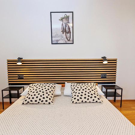 Apartments Baricevic Bol Exterior foto