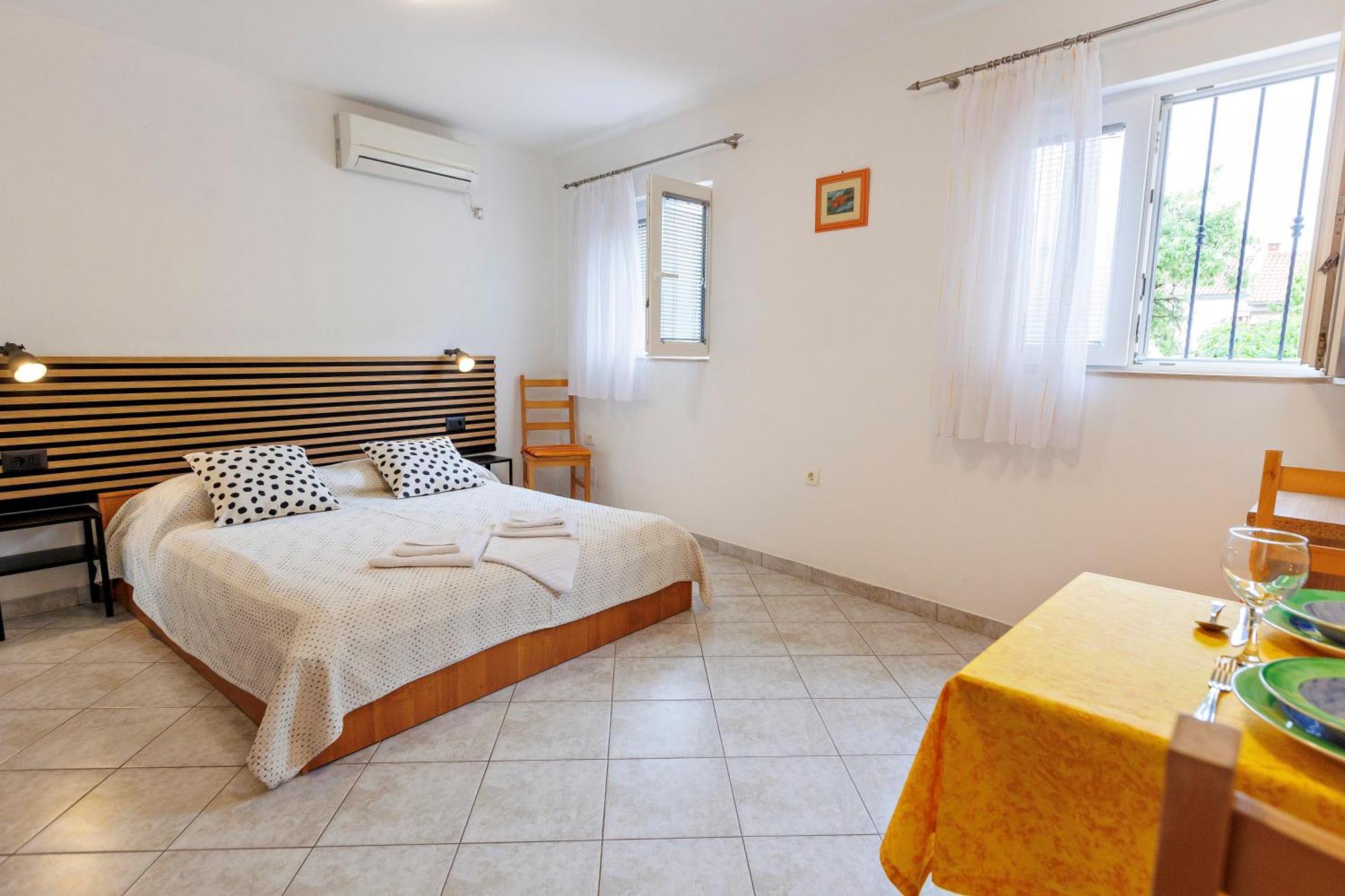 Apartments Baricevic Bol Exterior foto