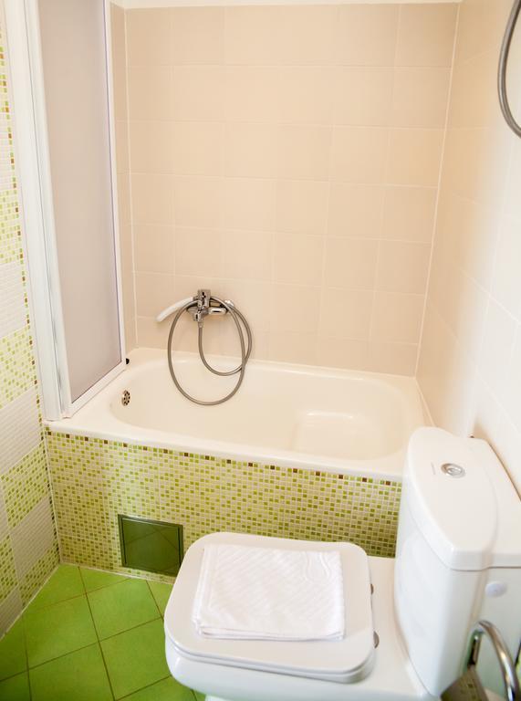 Apartments Baricevic Bol Exterior foto